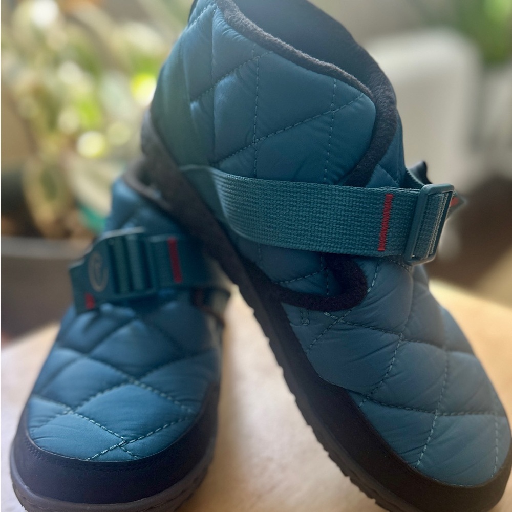 Chaco Teal Quilted Slip-On Bootie with Adjustable Strap Brand New, never worn! - Picture 4 of 8